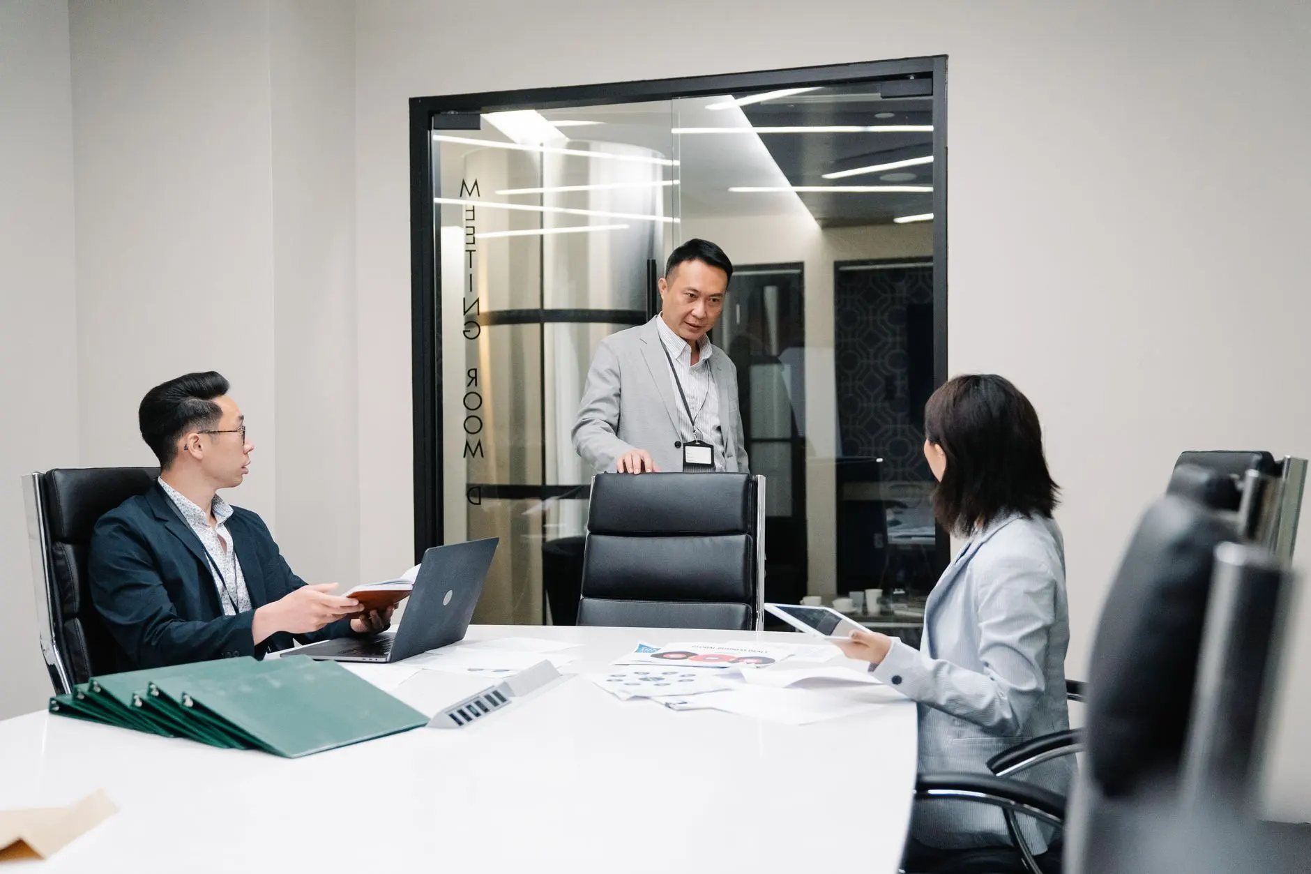 吉林省餐饮门店托管服务对比:南聚北汇与直营模式运营差异解析正文配图 1